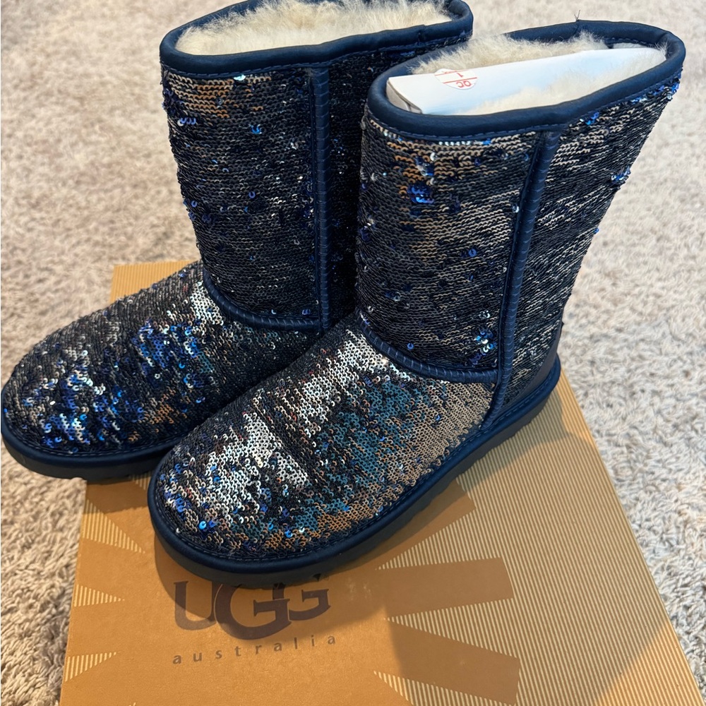 UGG Sparkling Sequin Boots in Blue and Silver size 6
